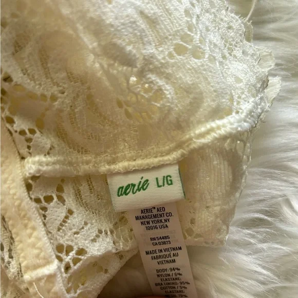 Cream Cross Back Bralette - Picture 3 of 3